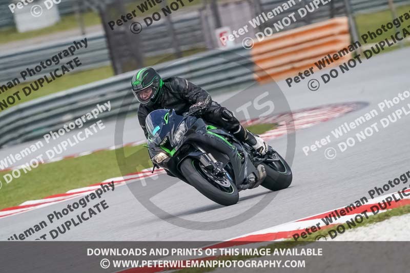 Sepang;event digital images;motorbikes;no limits;peter wileman photography;trackday;trackday digital images